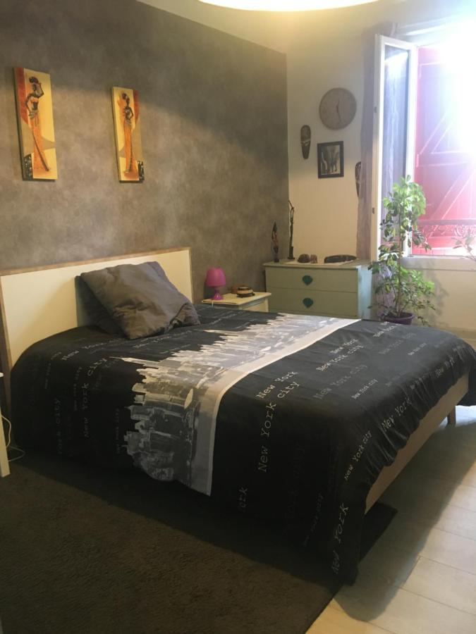 Apartamento Belle Chambre Au Coeur De Bayona Exterior foto