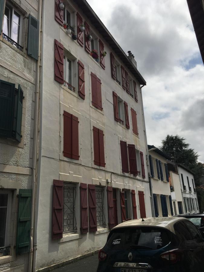 Apartamento Belle Chambre Au Coeur De Bayona Exterior foto